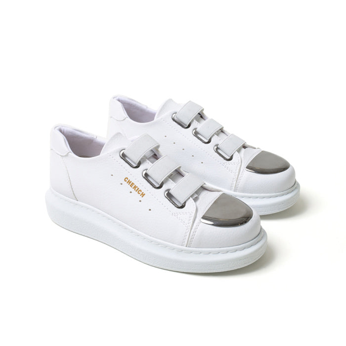 ShineStep™ – Tenis Blancos con Detalle Metálico Premium
